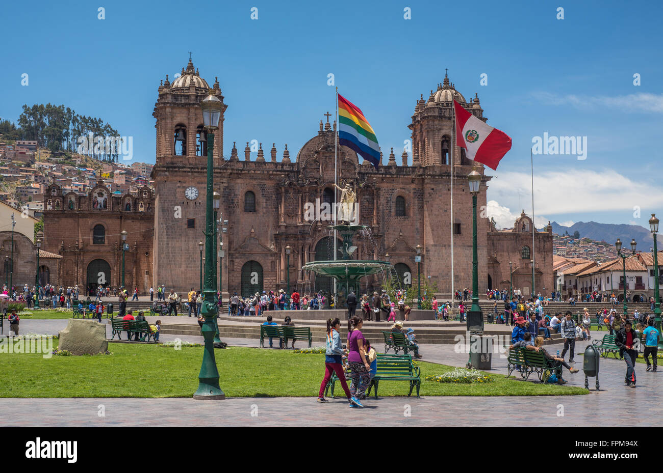 Plaza De Armas In Historic Center Of Cusco Peru Stock Photo Alamy plaza-de-armas-in-historic-center-of-cusco-peru-stock-photo-alamy