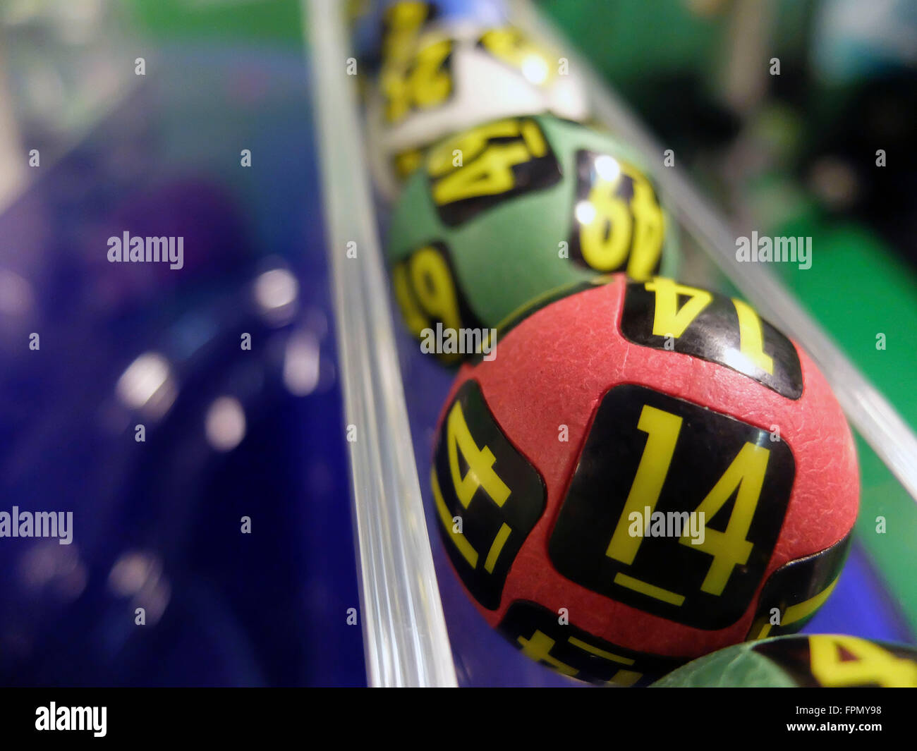 Catapult ball hi-res stock photography and images - Alamy