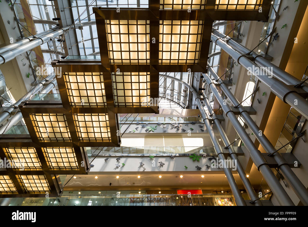 Modern glass office building Stock Photo - Alamy