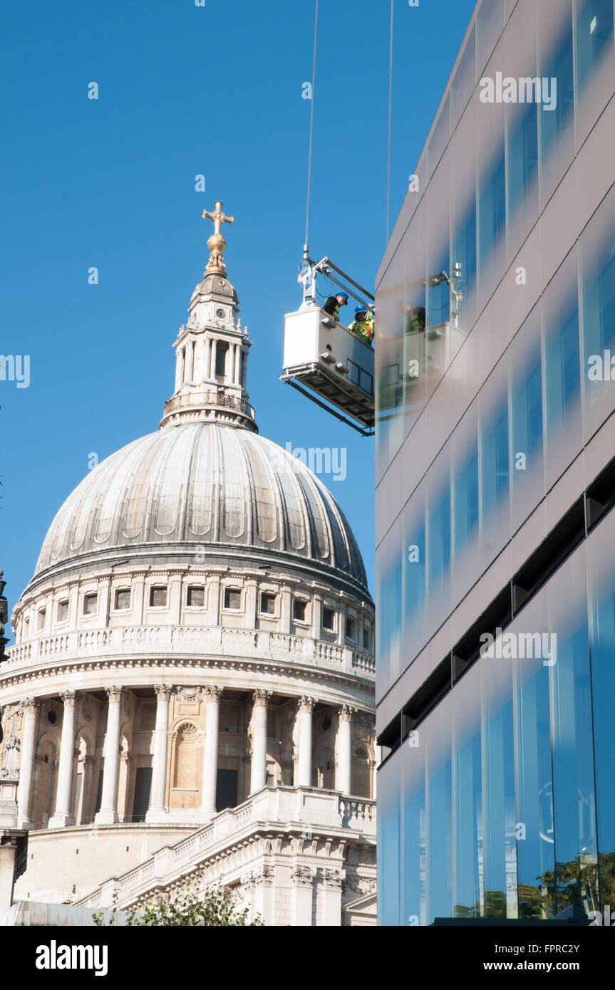 One New Change building owned by Land Securities in St.Paul's London England. Reflection of St.Paul's  on building. Stock Photo