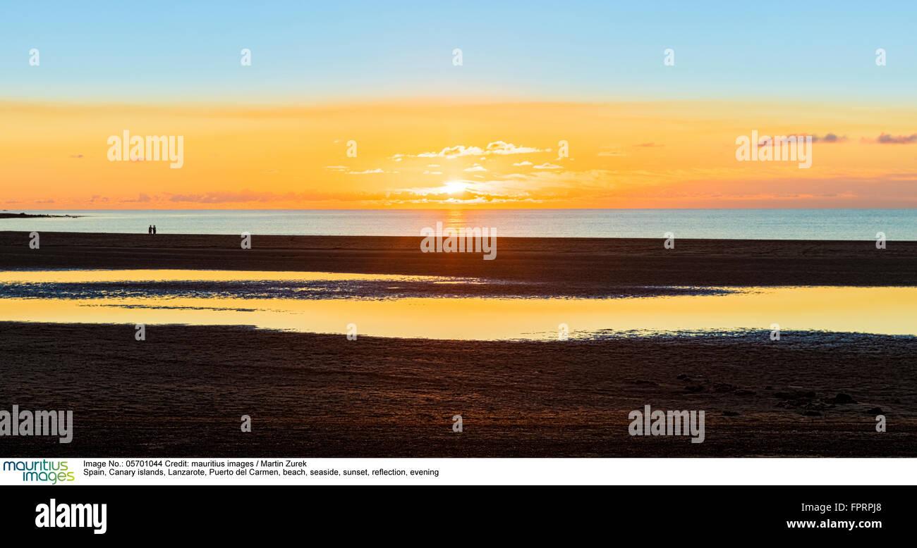 Lanzarote puerto del carmen sunset hi-res stock photography and images -  Alamy