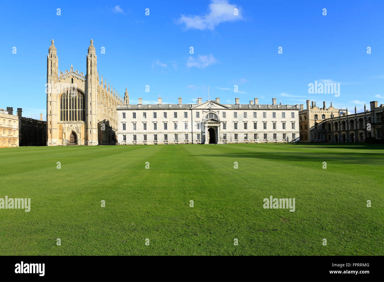 United Kingdom, Cambridge, University of Cambridge, Kings College showing the famous Gothic chapel and James Gibbs building, from the the Cam River Stock Photo
