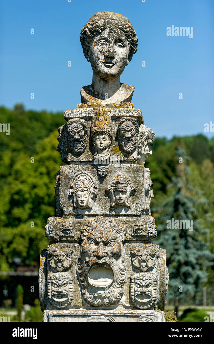 Grotesque sculptures in mixed styles of several epochs by Max Buchhauser, sculpture garden Max-Buchhauser-Garten, Regensburg Stock Photo