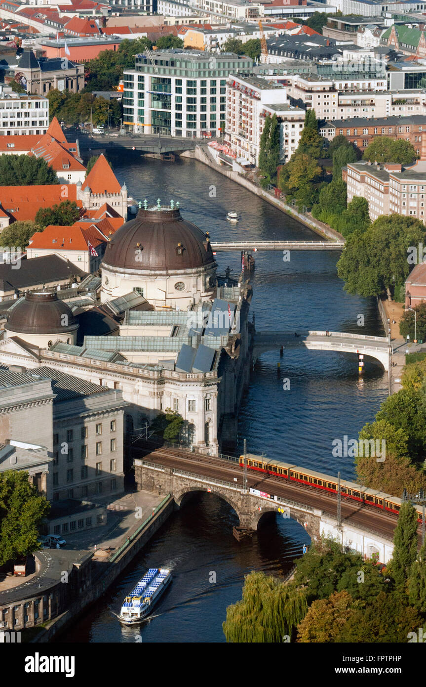 Spree river, aerial landscape viewed from the TV tower, Berlin. River Spree,  Berlin, view from TV tower. Spree, Landwehrkanal an Stock Photo - Alamy