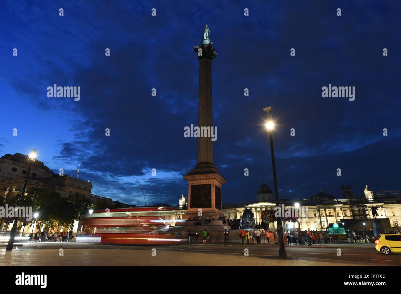 Trafalgar Sq Stock Photo Alamy