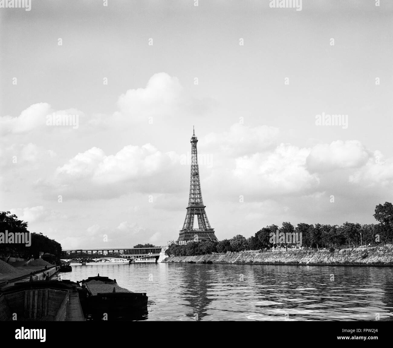 1950s 1960s EIFFEL TOWER ALONG RIVER SEINE PARIS FRANCE Stock Photo