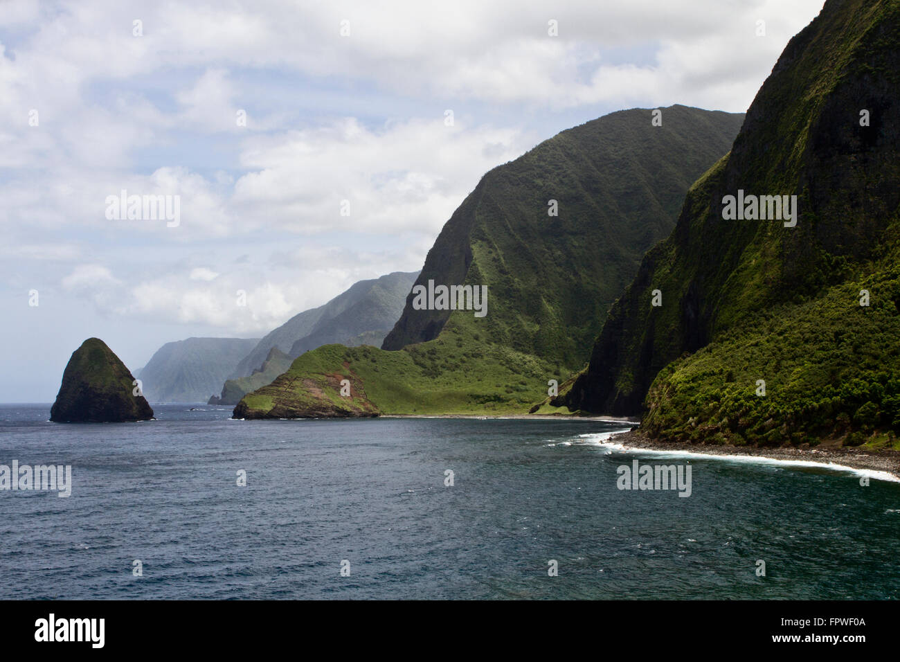 Sea cliffs on the north shore of Molokai Stock Photo