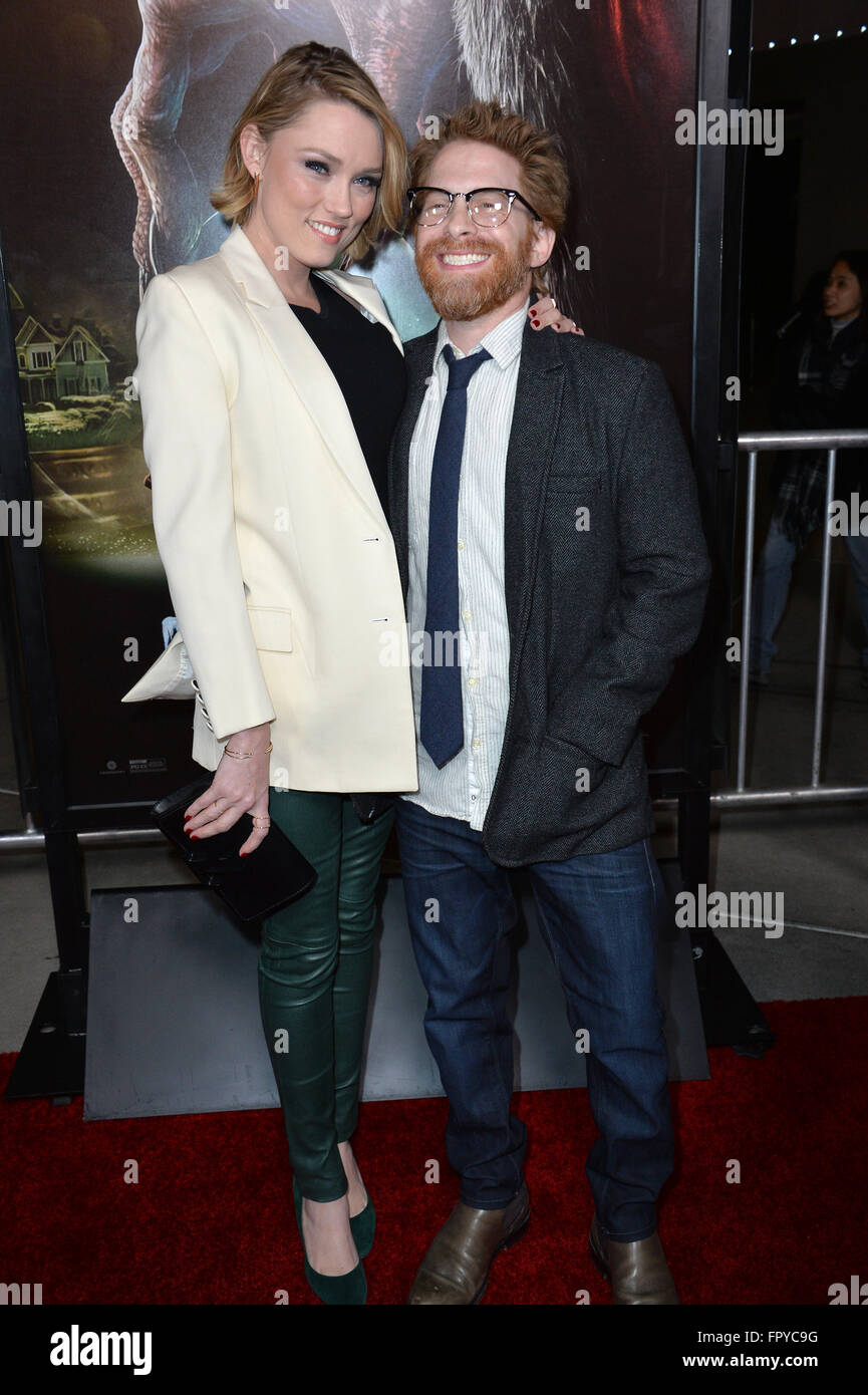LOS ANGELES, CA NOVEMBER 30, 2015 Actor Seth Green & wife actress