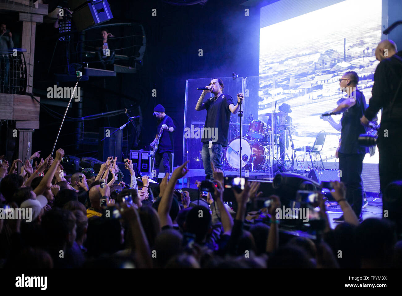 Scriptonite Albums Scriptonite hi-res stock photography and images - Alamy