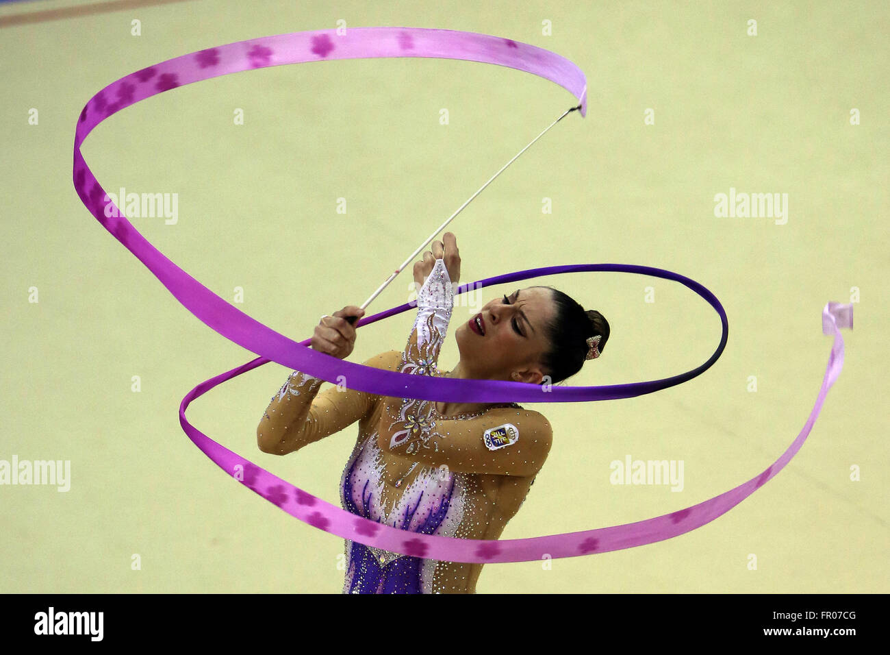 Lisbon, Portugal. 20th Mar, 2016. Carolina Rodriguez of Spain performs with the ribbon during the final of the FIG Rhythmic Gymnastics World Cup in Lisbon, Portugal on March 20, 2016. © Pedro Fiuza/ZUMA Wire/Alamy Live News Stock Photo