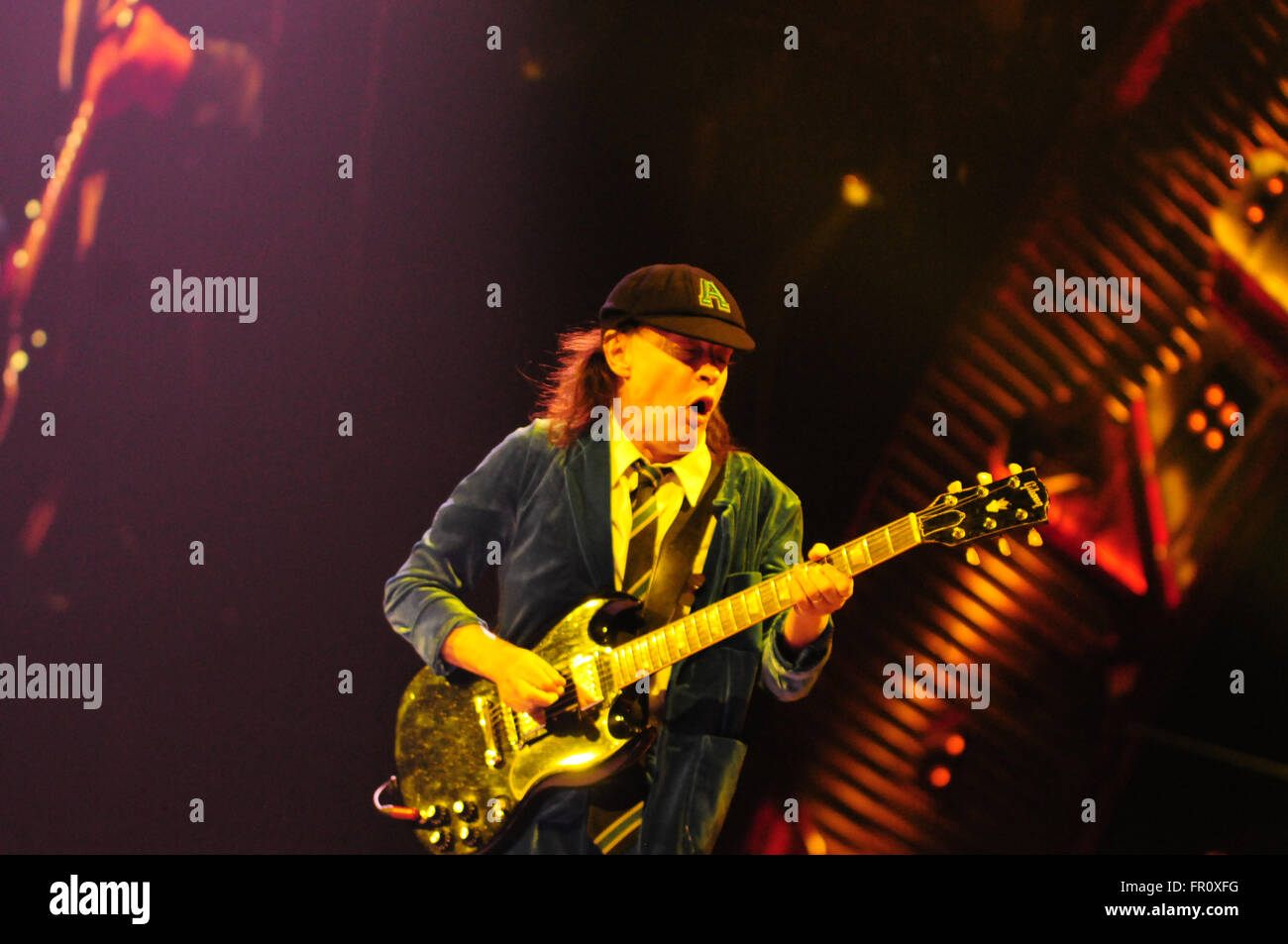 AC/DC Rock or Bust World Tour 2016 at United Center in Chicago, IL, USA on February 17, 2016 SOLD OUT  Featuring: Angus Young Where: Chicago, Illinois, United States When: 18 Feb 2016 Stock Photo
