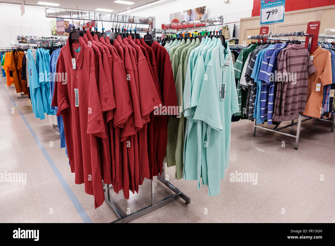 Tj maxx discount clothing store hi-res stock photography and images - Alamy