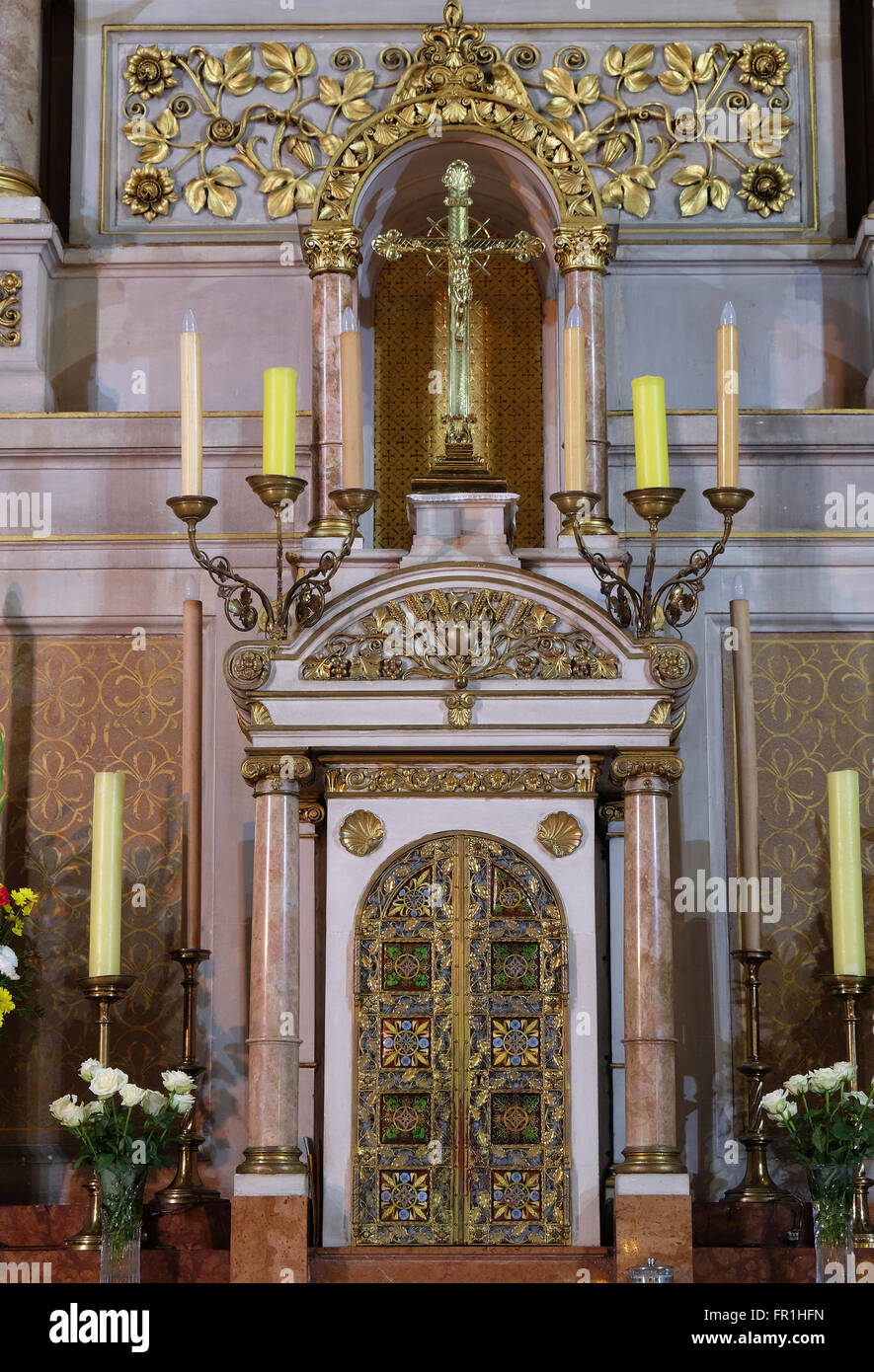 Tabernacle on the main altar in Basilica of the Sacred Heart of Jesus in Zagreb, Croatia Stock Photo