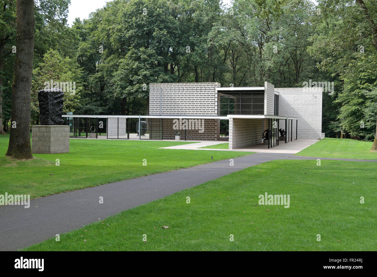Kröller müller museum hi-res stock photography and images - Alamy