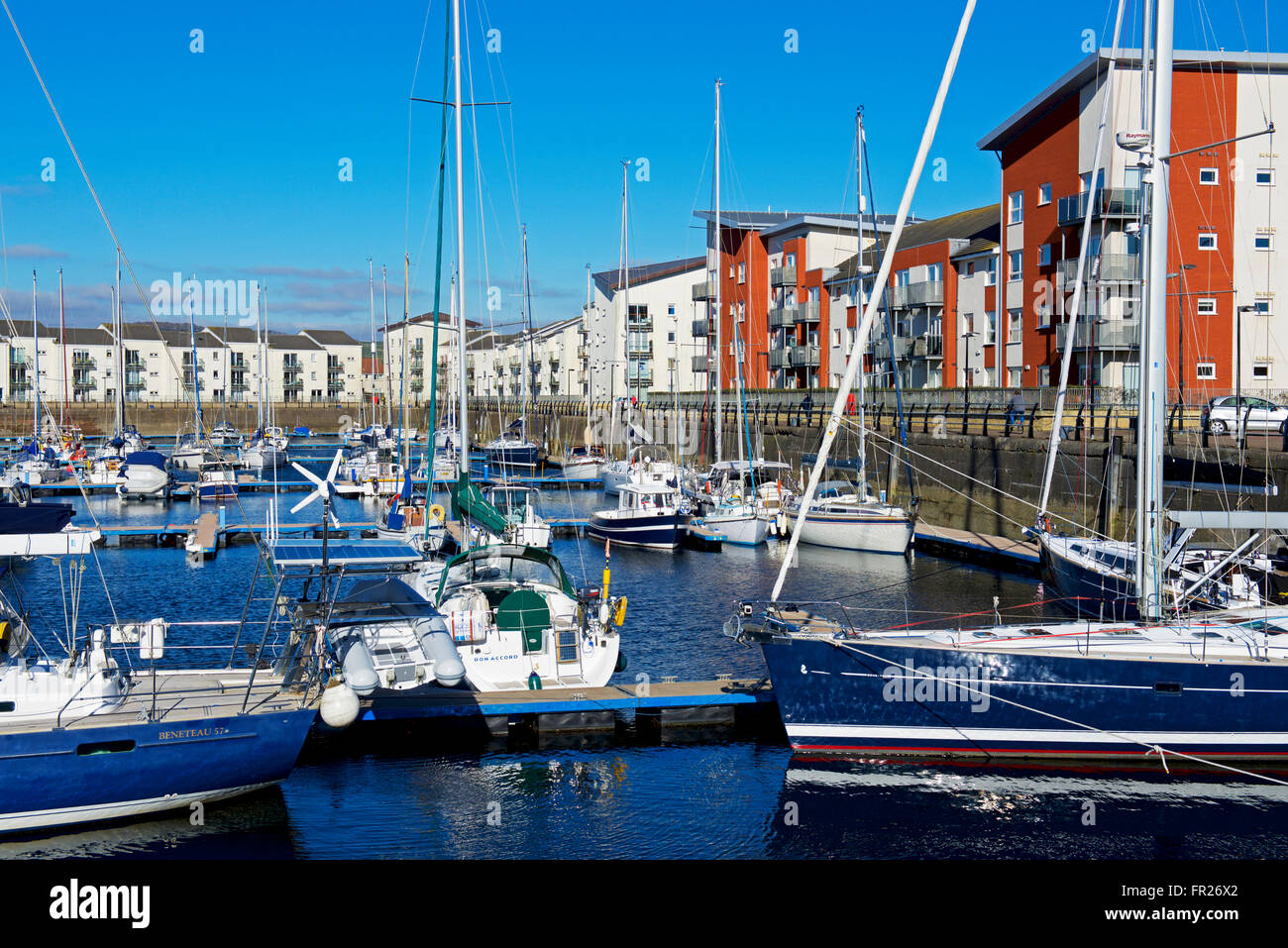 Port of ardrossan hi-res stock photography and images - Alamy