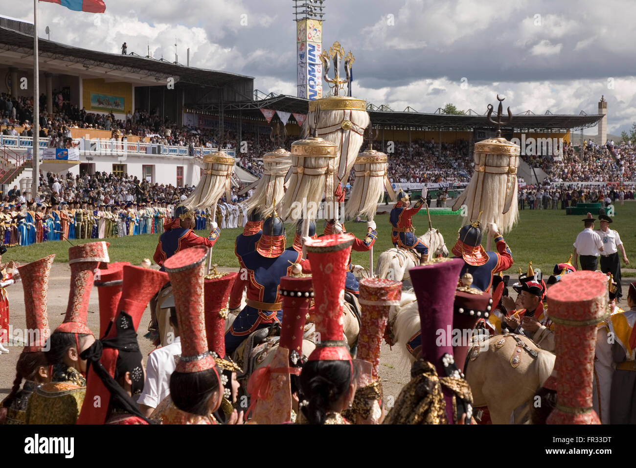Olympic crowd grandstand hires stock photography and images Alamy