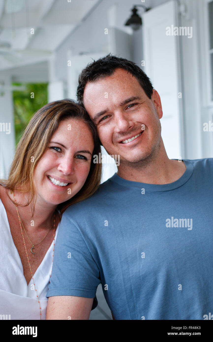 Brunette couple in the summer Stock Photo - Alamy