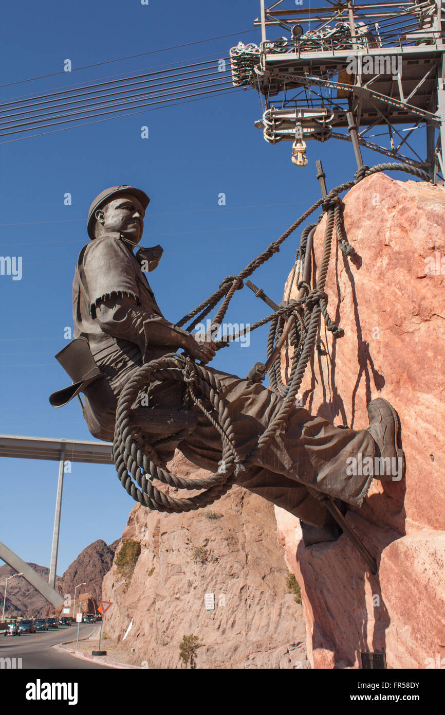 Statue honoring men that built Hoover Dam Stock Photo