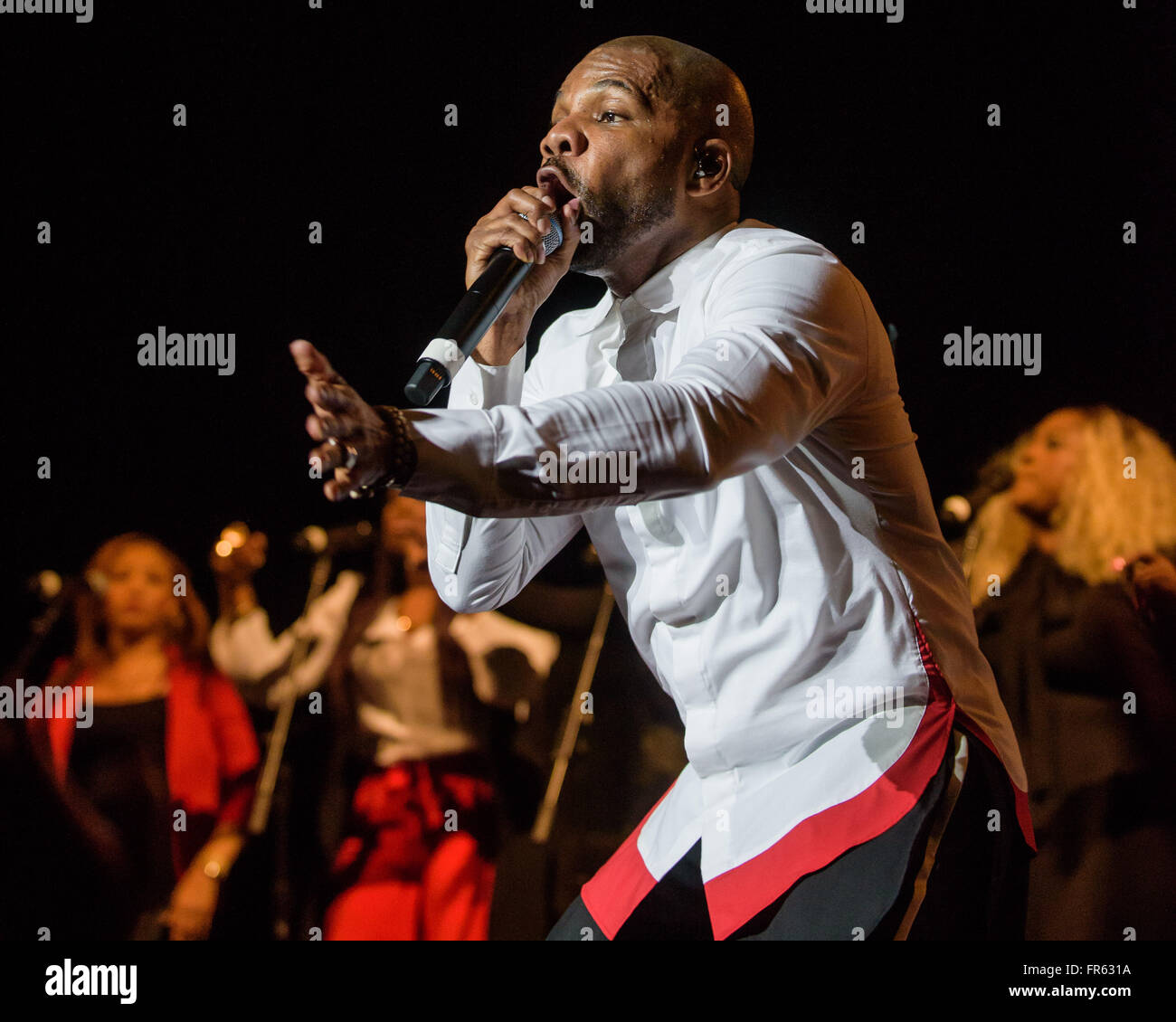 Kirk franklin hi-res stock photography and images - Alamy