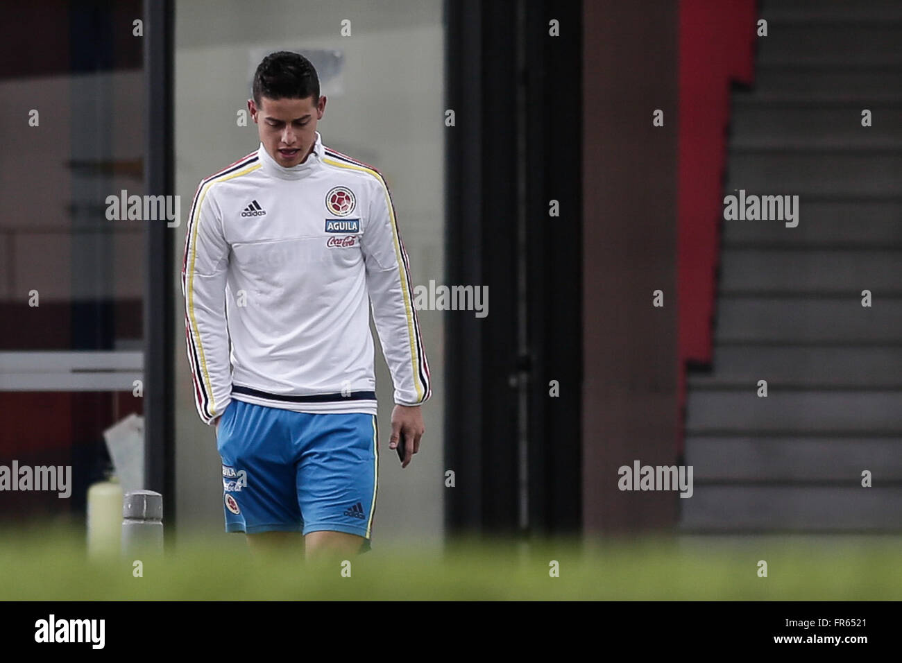 Bogota, Colombia. 21st Mar, 2016. James Rodriguez of Colombia's national team takes part in a training session in Bogota, Colombia, on March 21, 2016. Colombia's national team will face Bolivia on March 24 in a qualifier match for 2018 FIFA World Cup Russia. © Jhon Paz/Xinhua/Alamy Live News Stock Photo