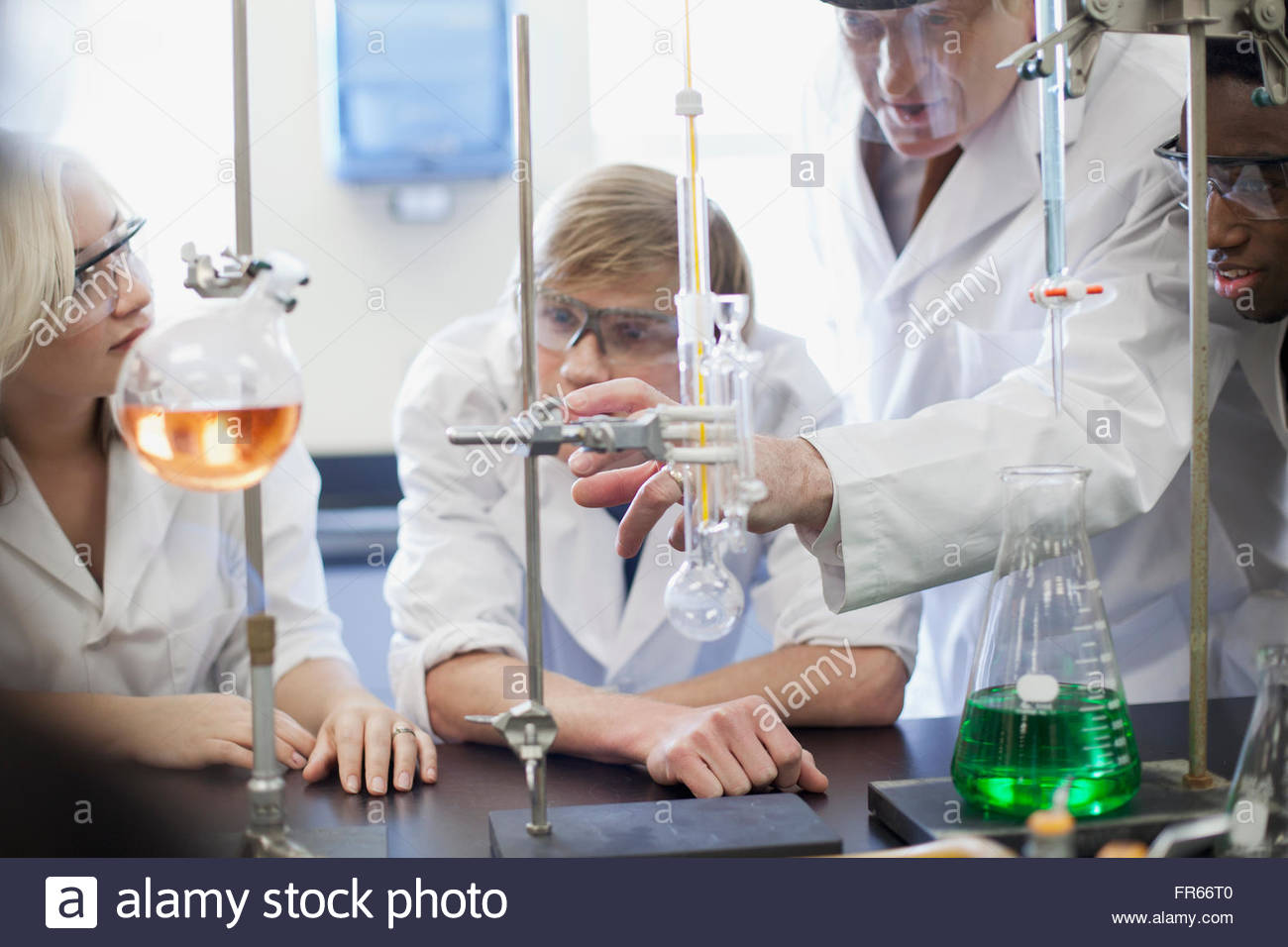 Instructor black college students hires stock photography and images Alamy