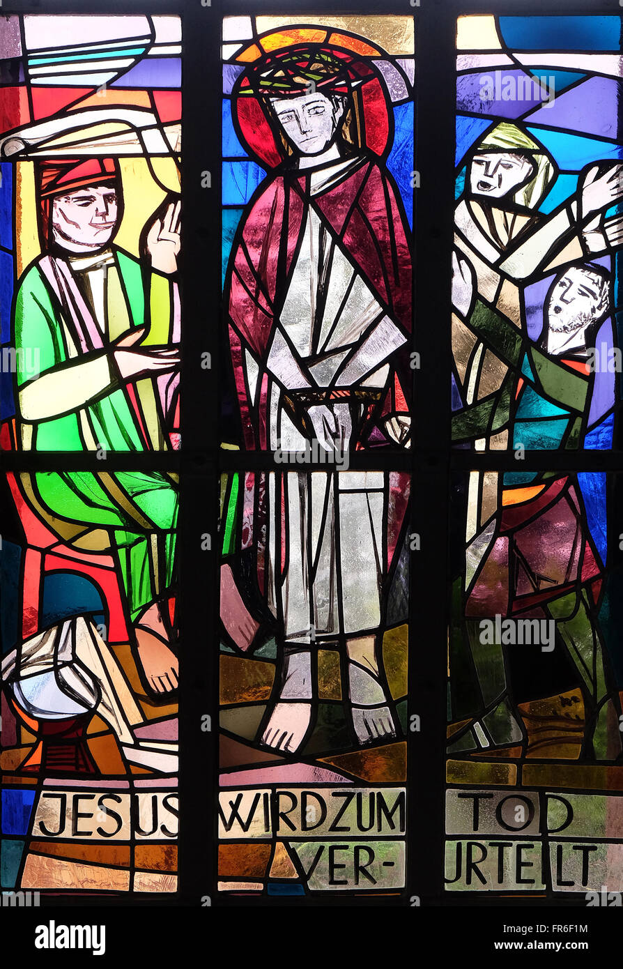 1st stations cross jesus condemned hi-res stock photography and images ...