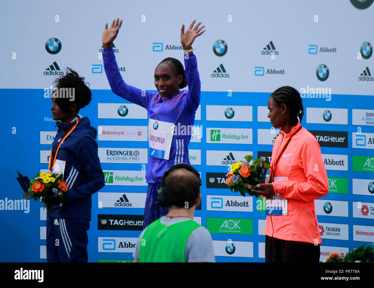 Aberu Kebede, Gladys Cherono, Meseret Hailu  - Berlin Marathon, Pariser Platz, 27. September 2015, Berlin. Stock Photo
