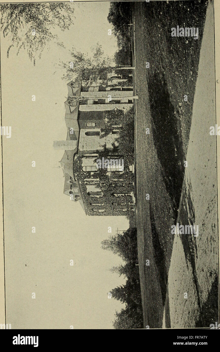 The 1906 Bulletin of the University of Rhode Island catalog provides