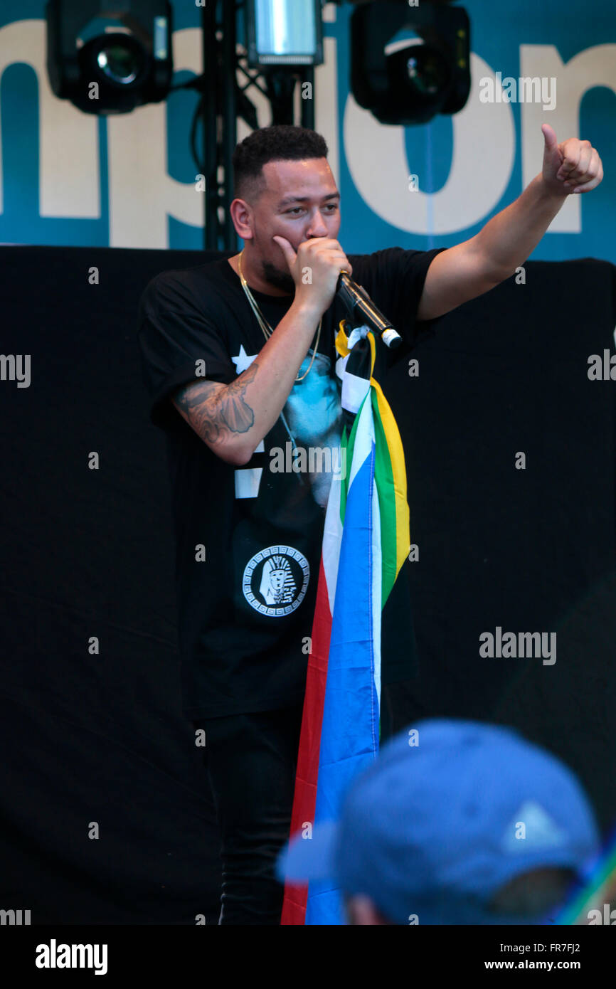 der Rapper 'Aka' bei einem Auftritt bei dem FFanfest vor dem Champions League Finale 2015, Berlin. Stock Photo
