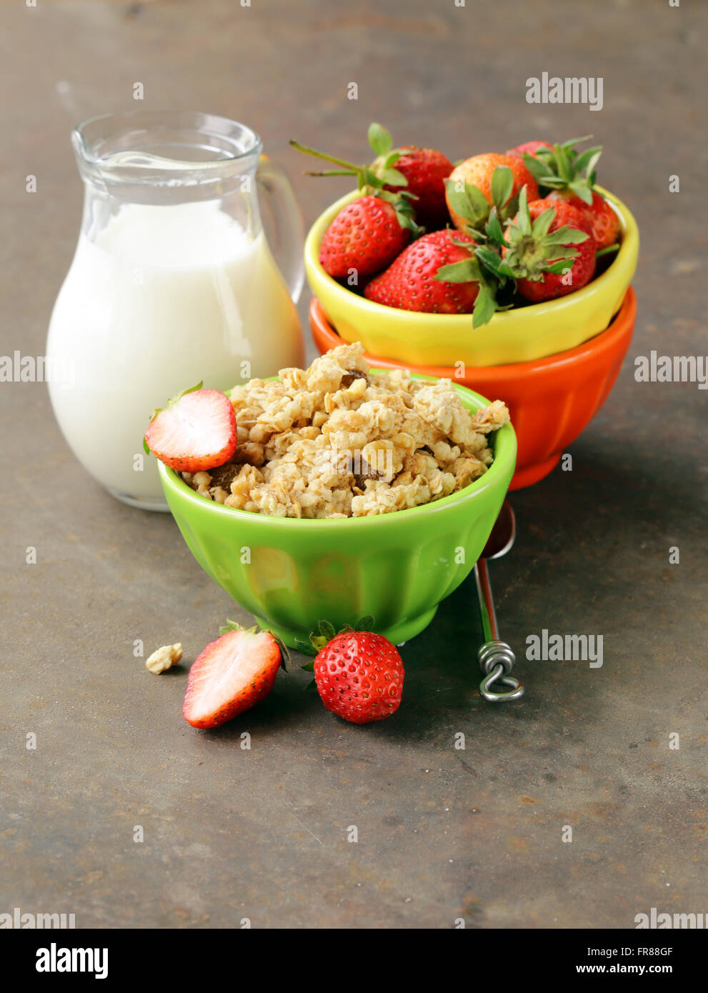 healthy breakfast of muesli, yoghurt, fruit Stock Photo Alamy