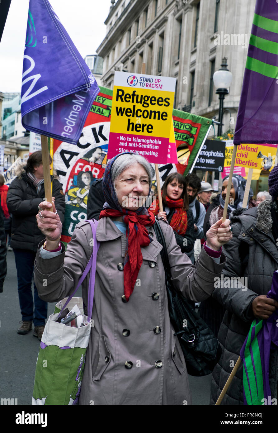 Stand up to Racism march welcoming Refugees & protesting against Islamophobia & racial prejudice London 2016 Stock Photo