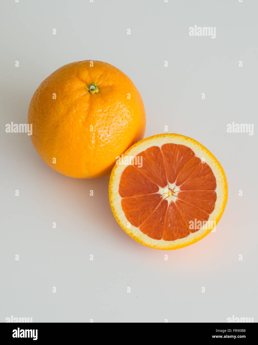 Cara cara navels hires stock photography and images Alamy