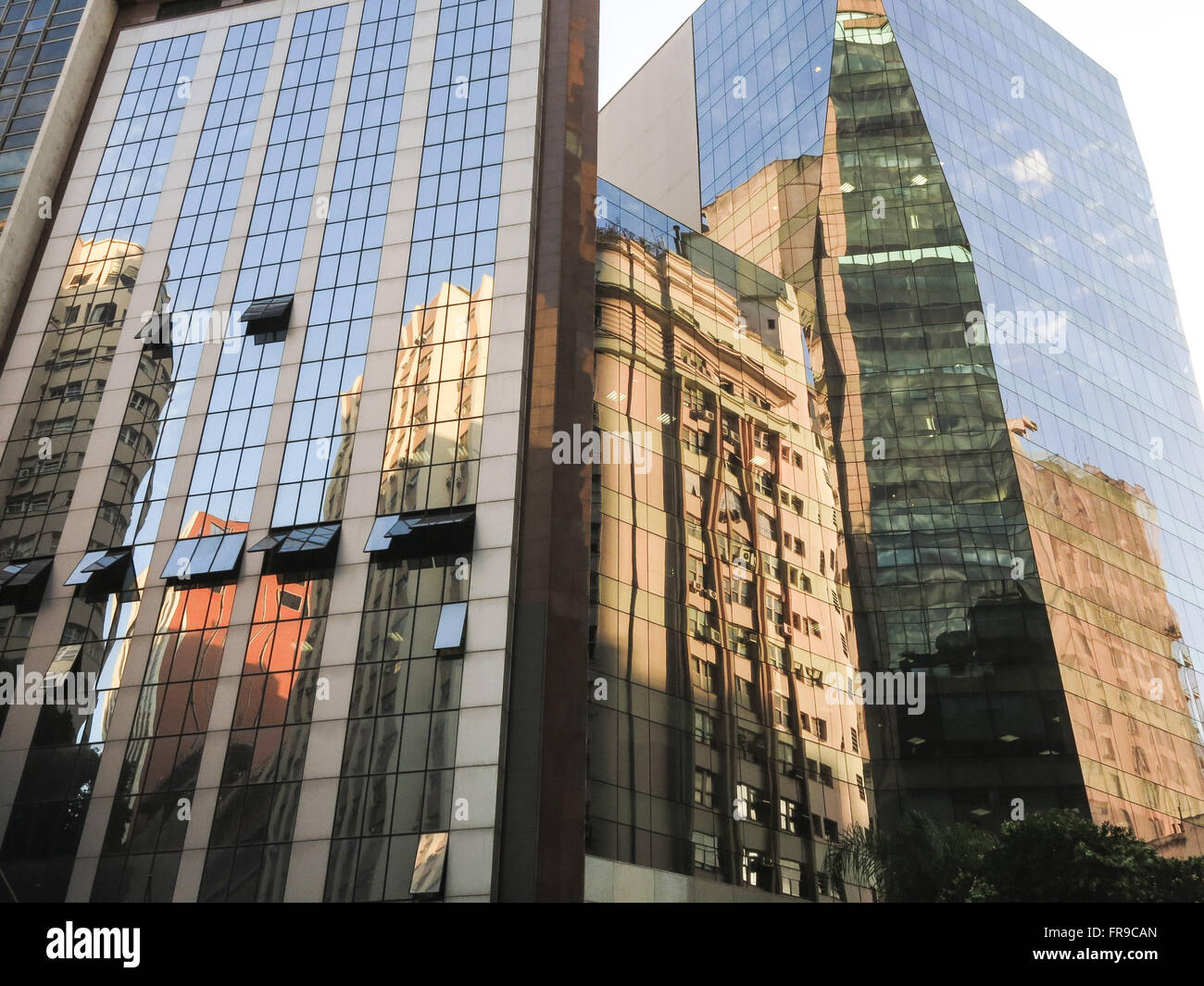 Rio building hi-res stock photography and images - Alamy