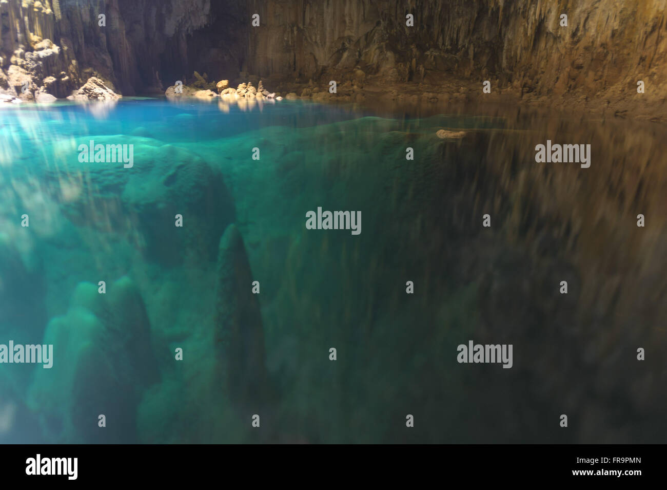 Formações subaquáticas no Abismo Anhumas Stock Photo