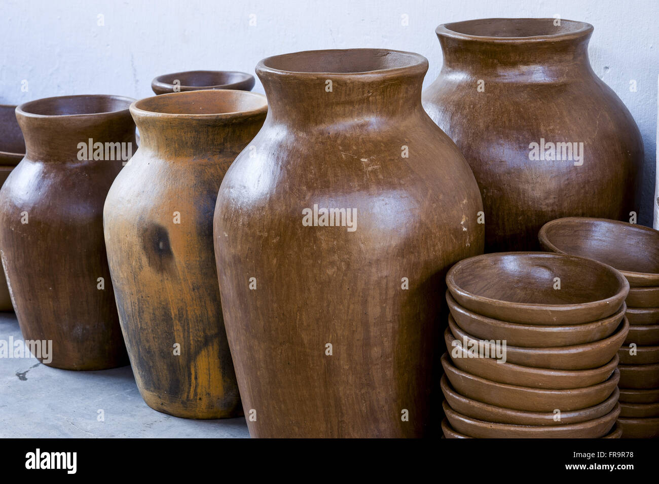 Utilitarian pieces sculpted in clay by Francisco de Lima Caninde Stock