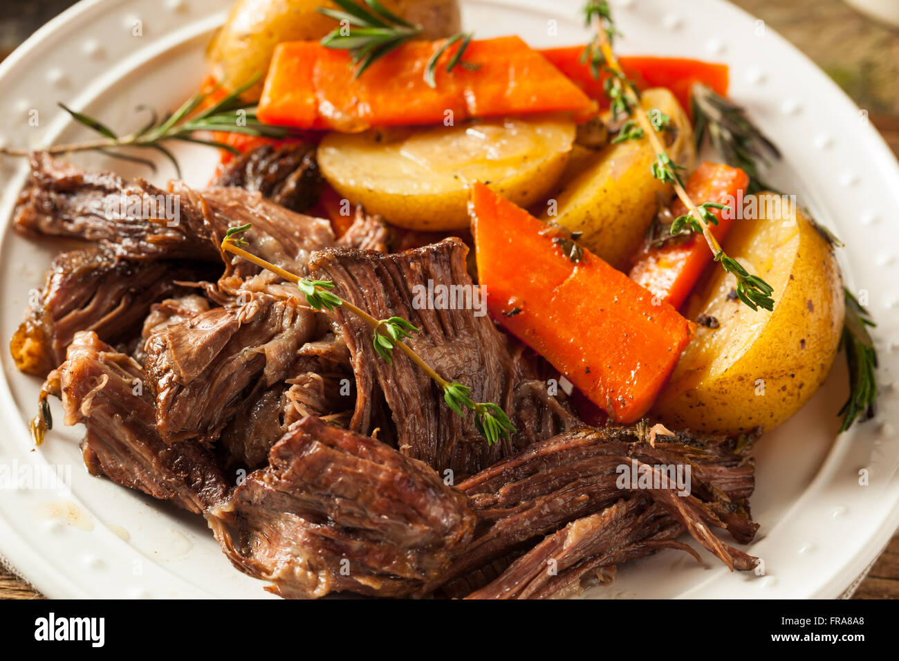 Pot Roast With Carrots And Potatoes In Slow Cooker at Terry Glover blog