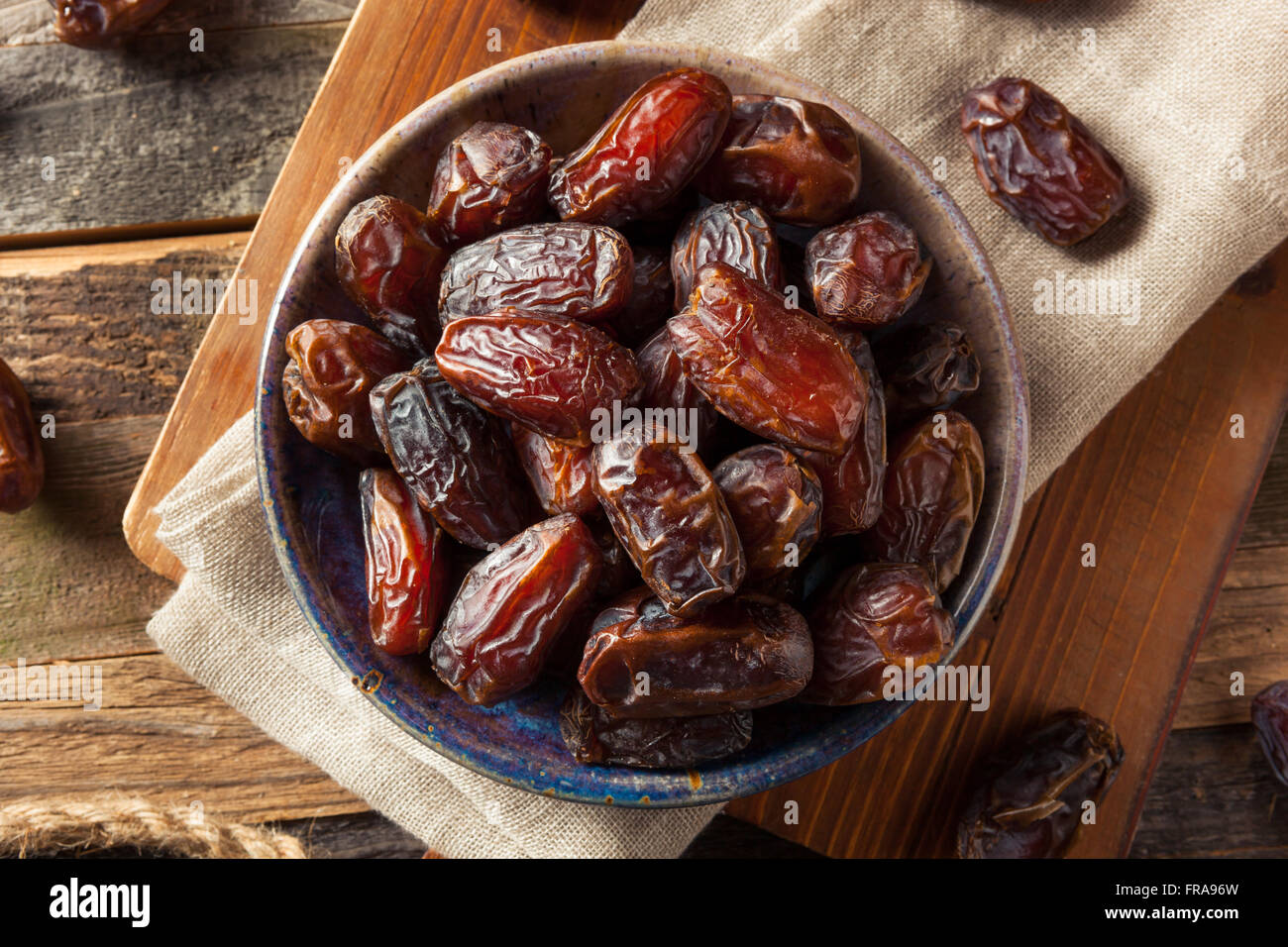 Raw Organic Medjool Dates Ready to Eat Stock Photo Alamy