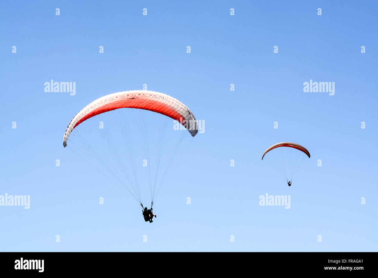 Paragliding over the region of the inlet - Bag San Francisco Stock Photo