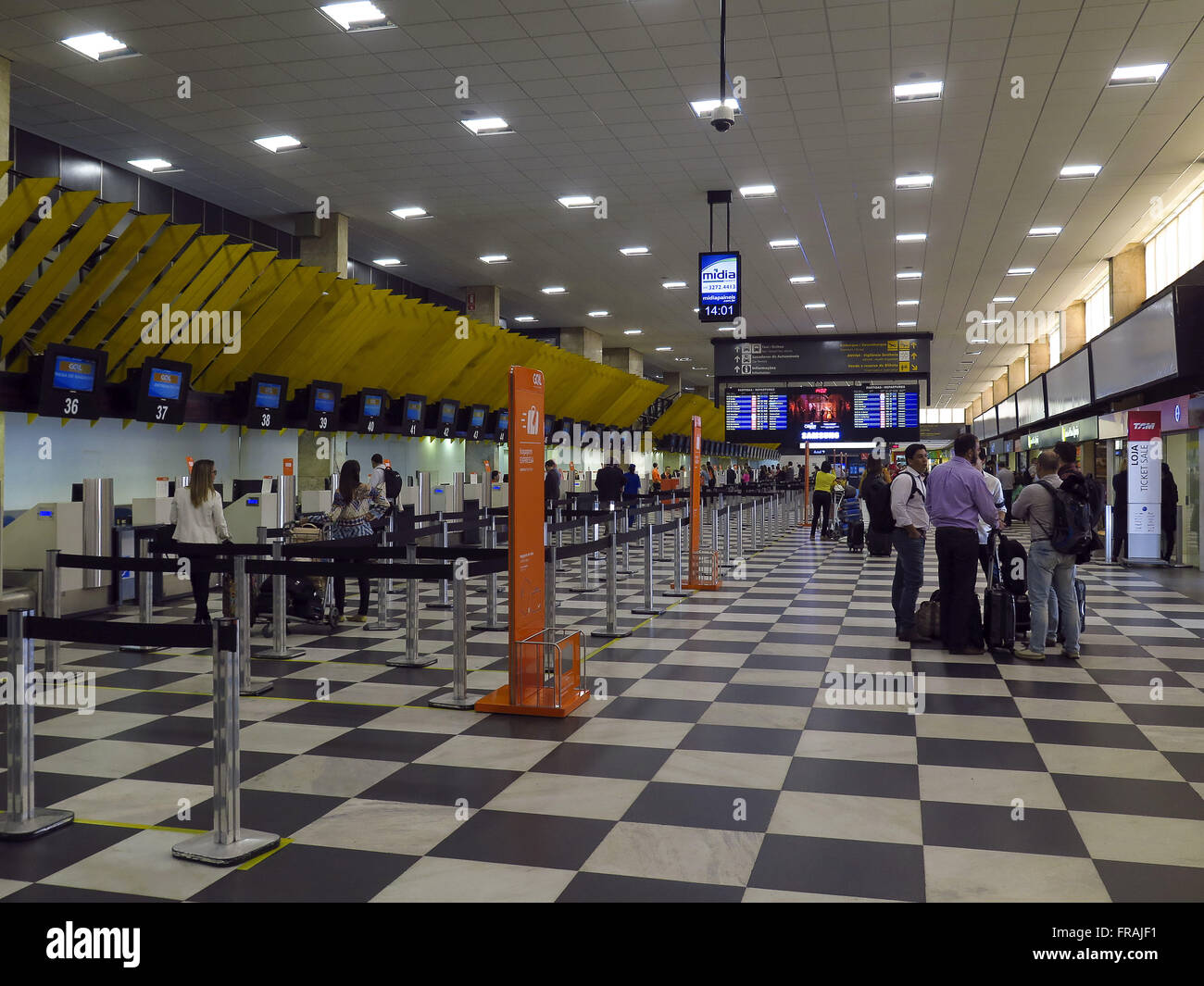Passageiros no saguão do Aeroporto de São Paulo - Congonhas - zona sul da cidade Stock Photo