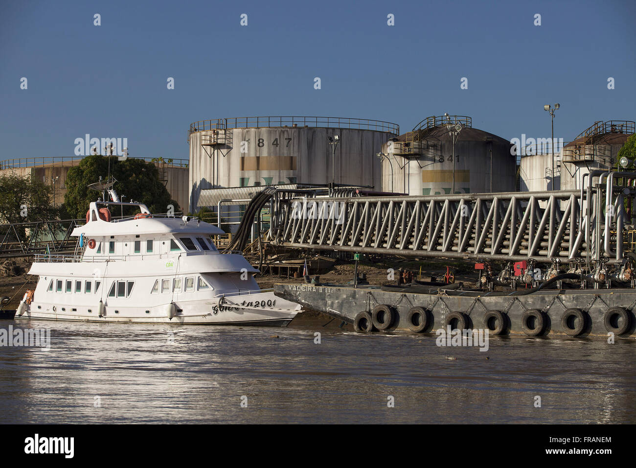 Terminal distribution of fuel on the river Madeira Stock Photo Alamy