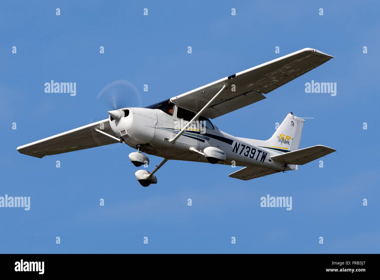 Cessna 172S (registration N739TW) takes off from Palo Alto Airport (KPAO), Palo Alto, California, United States of America Stock Photo