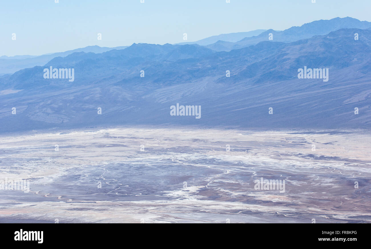 Salt pool in badwater hi-res stock photography and images - Alamy