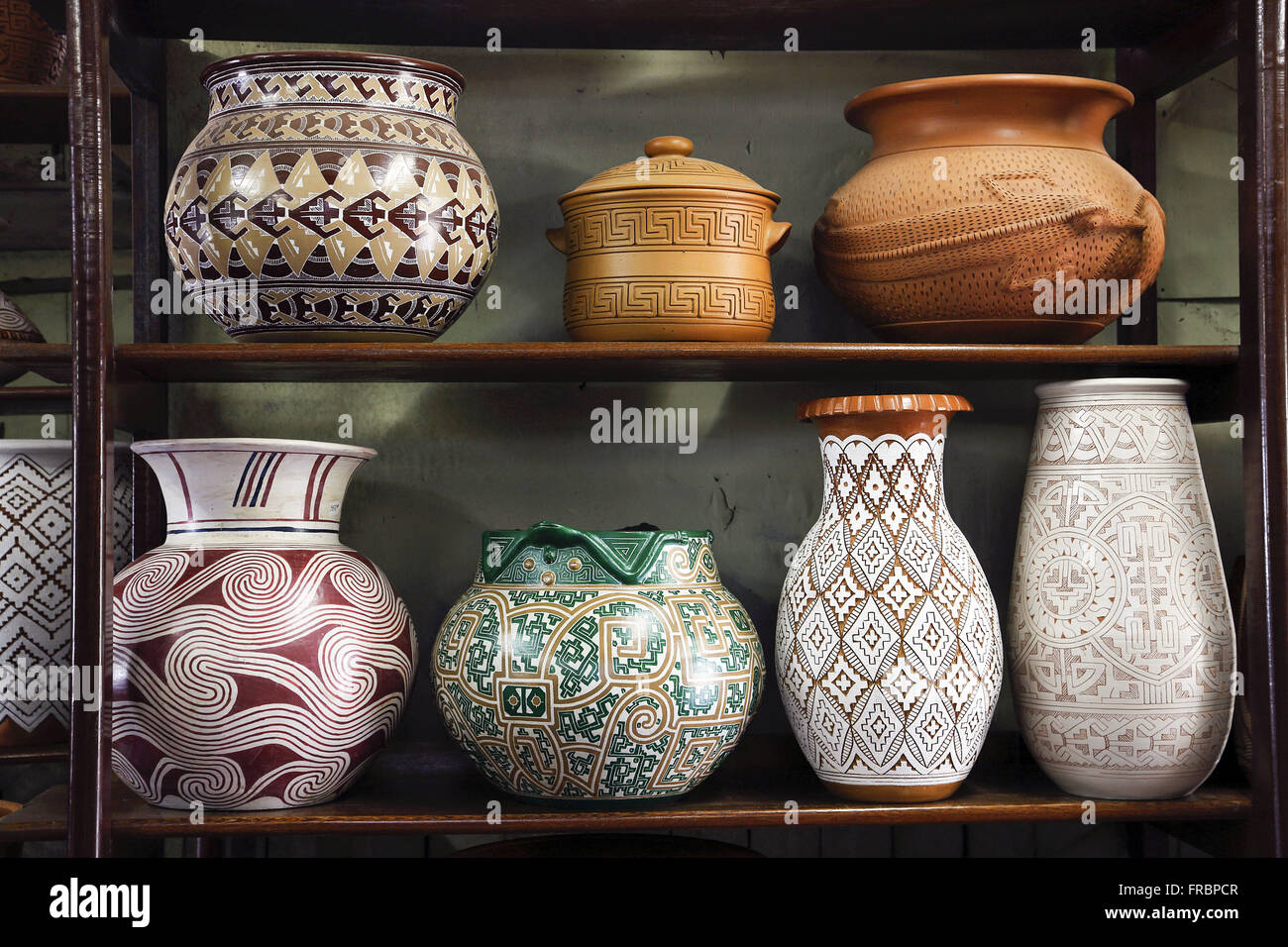 Ceramic vases with marajoaras drawings produced in the workshop of the Master Anísio Stock Photo