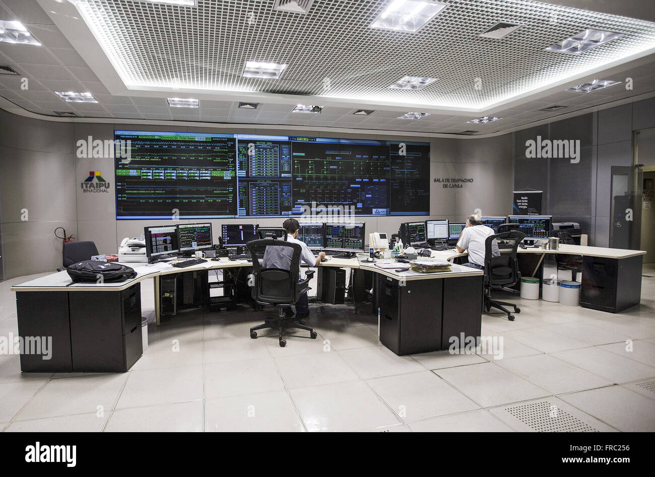 Dispatch room of the Itaipu Hydroelectric Plant load - Itaipu Binacional Stock Photo