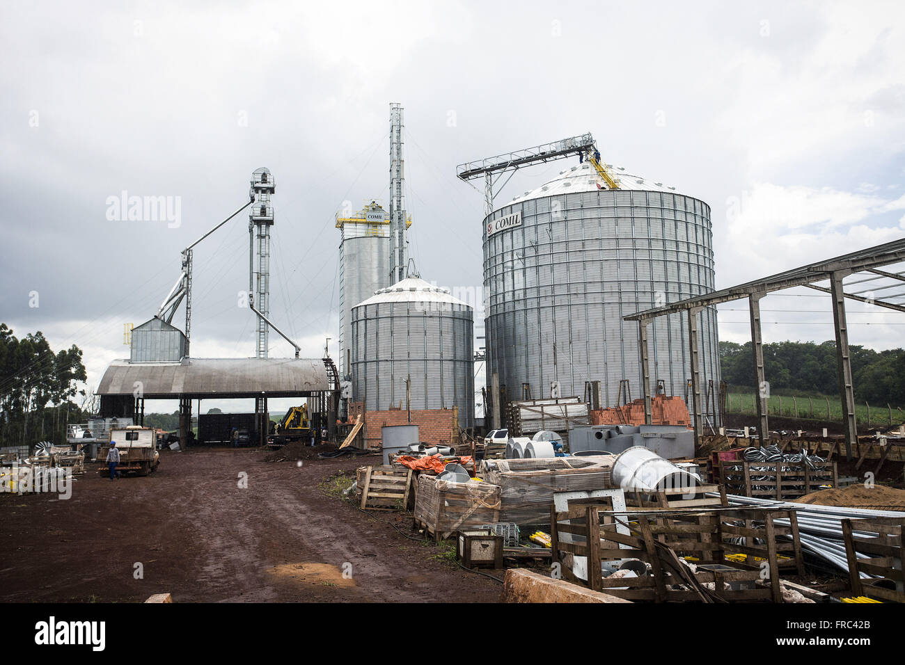 Silo construction for grain storage Stock Photo Alamy