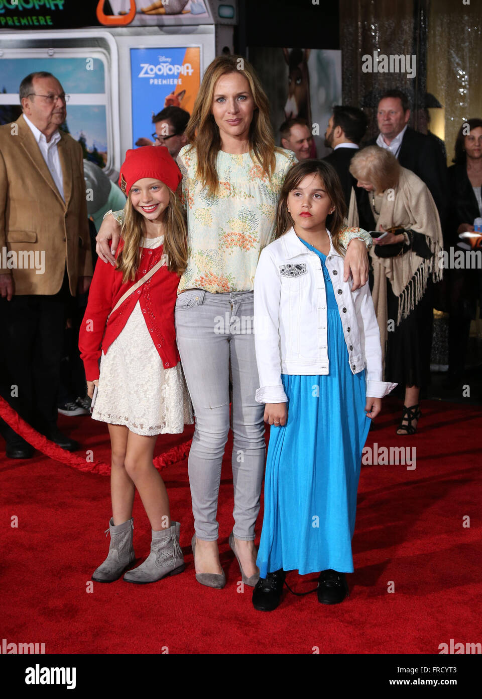 Los Angeles Premiere of Walt Disney Animation Studios' 'Zootopia' held at  the El Capitan Theatre - Arrivals Featuring: Jessalyn Gilsig, Penelope  Salomon Where: Hollywood, California, United States When: 17 Feb 2016 Stock  Photo - Alamy