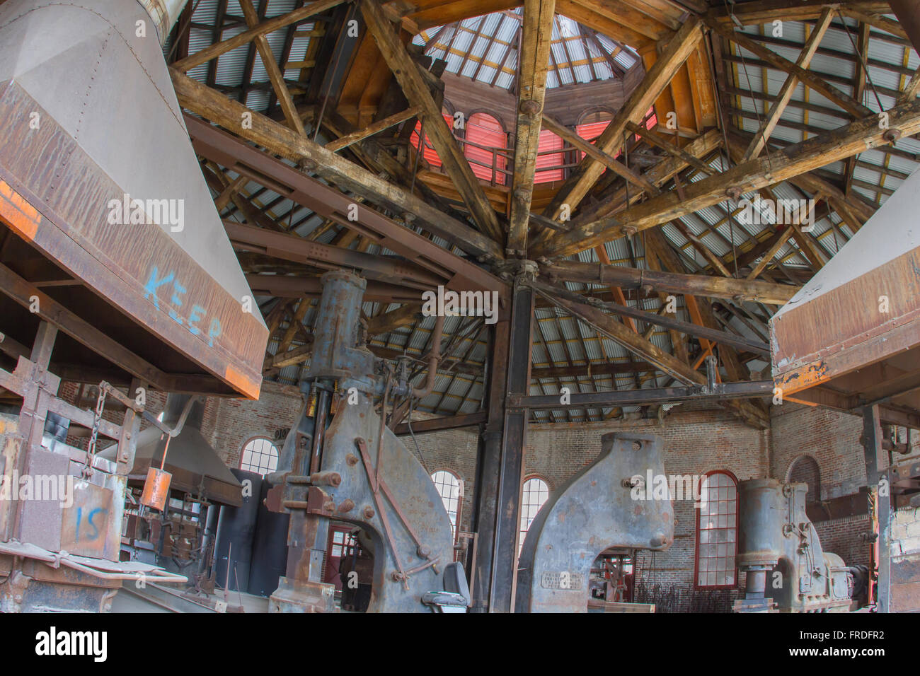 Johnstown pennsylvania steel mill hi-res stock photography and images -  Alamy, image size:1300x956