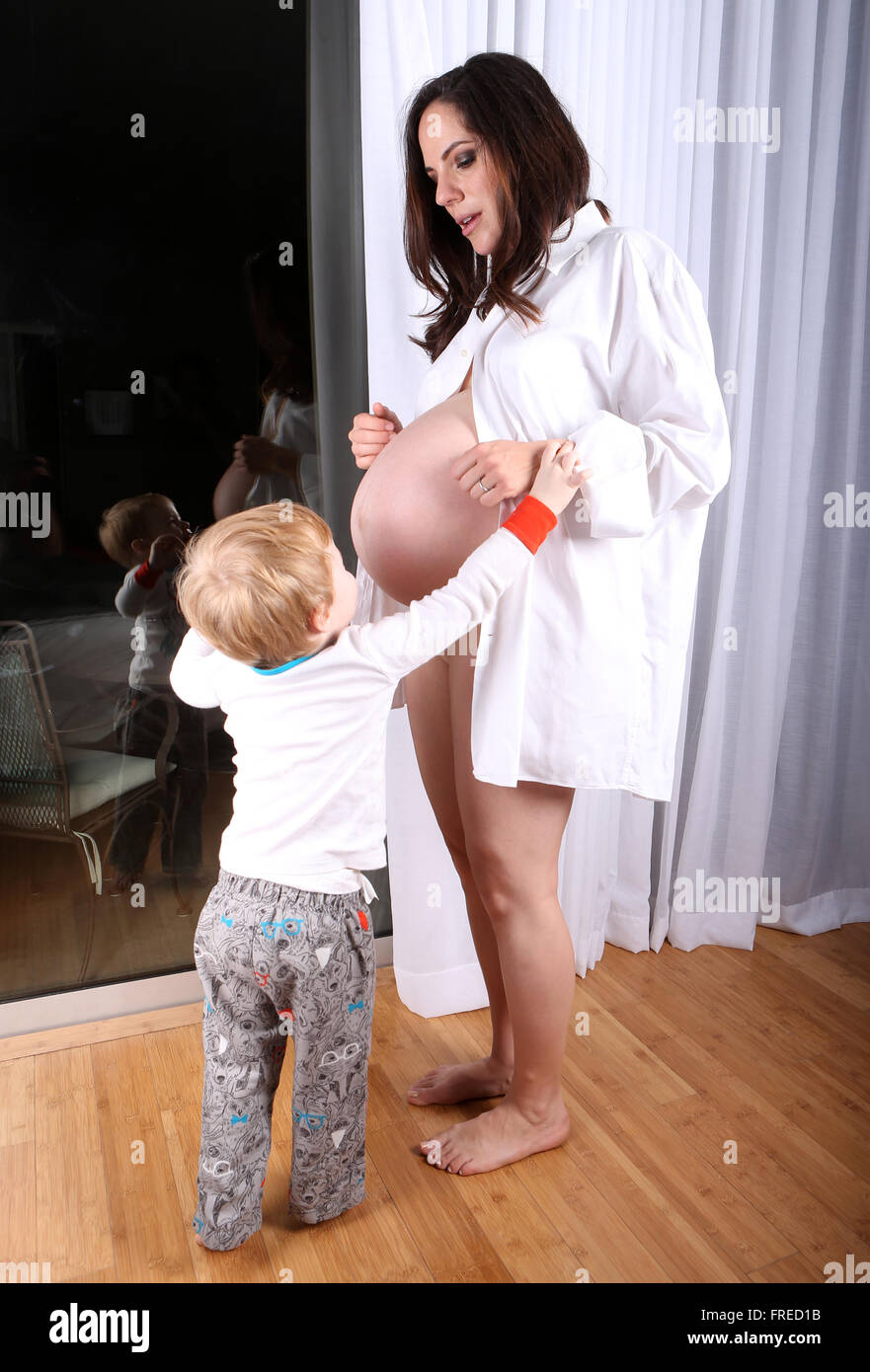 Syfy TV series 'Lost Girl' star Anna Silk poses for a photoshoot while eight months pregnant with her second child.  Featuring: Anna Silk Where: Los Angeles, California, United States When: 19 Feb 2016 Stock Photo