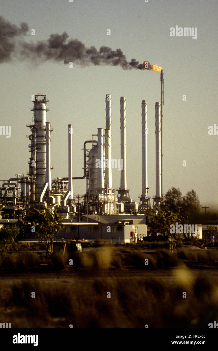 The world's largest oil refinery, oil storage tank farm and crude oil