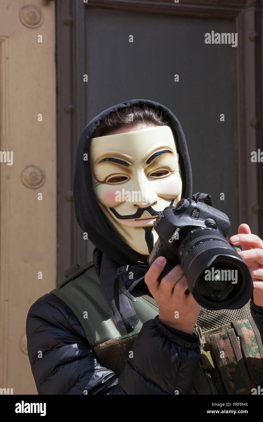 Guy fawkes mask hires stock photography and images Alamy